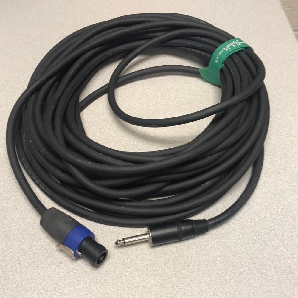 Peavey speaker cable 50’